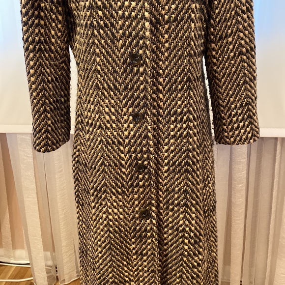 DANA Buchman fabulous coat with detachable beaver collar, size 6 - Picture 2 of 16